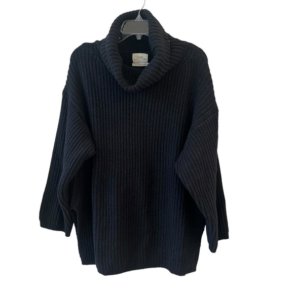Urban Outfitters Black Turtleneck Sweater Large - Picture 1 of 10